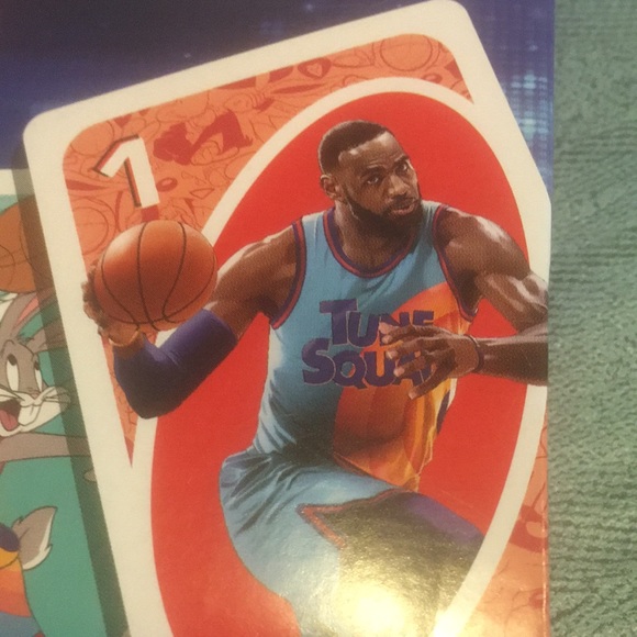 Labron James Space Jam UNO Card Game Looney Tunes NEW Factory sealed FUN RARE - Picture 6 of 6